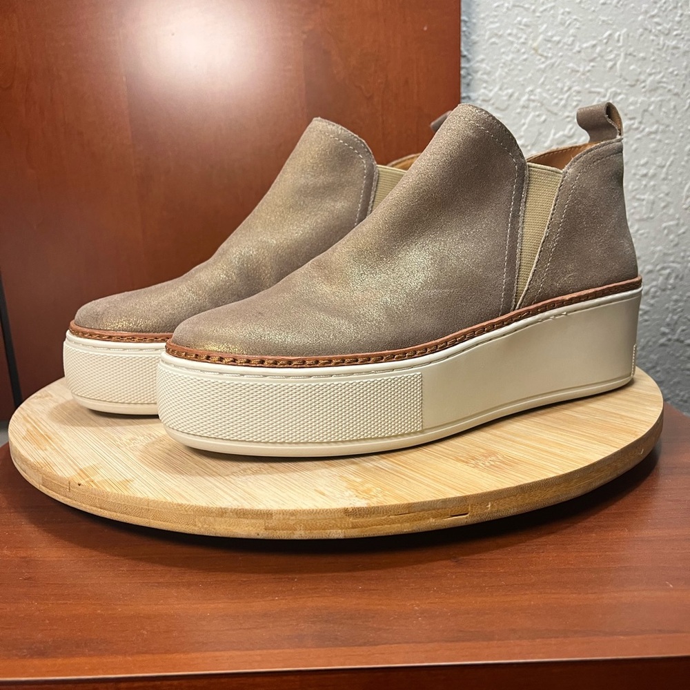 🔥 LIKE NEW J/SLIDES MIKA BRONZE BRUSH SEUDE PLATFORM SNEAKERS WOMENS SIZE 6.5 - Picture 2 of 9